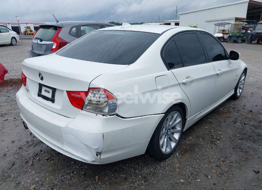 Photo 4 of 2011 Bmw 328i (VIN WBAPH7C56BE850189)