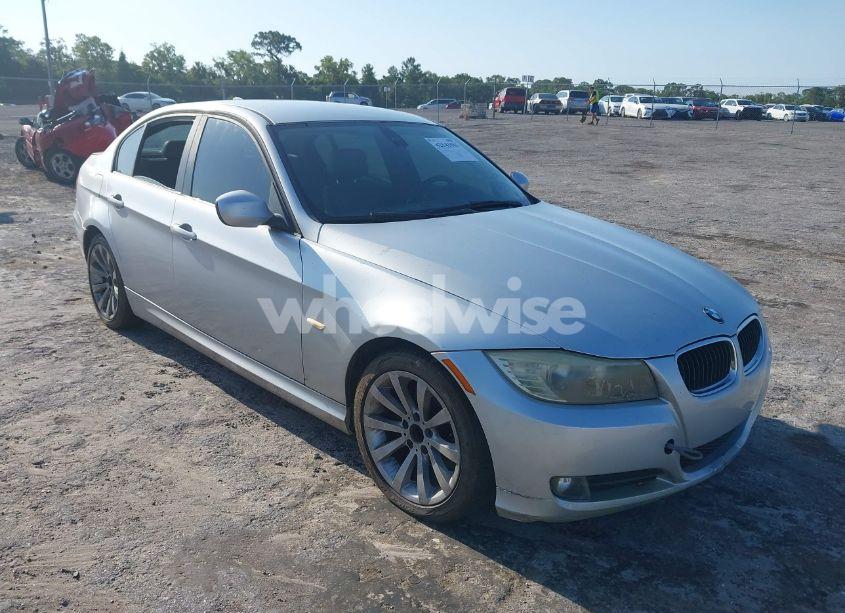 2011 Bmw 328i (VIN WBAPH7C5XBE676370) main photo