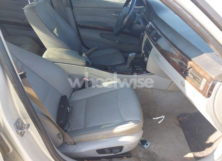 Photo 5 of 2011 Bmw 328i (VIN WBAPH7C5XBE676370)