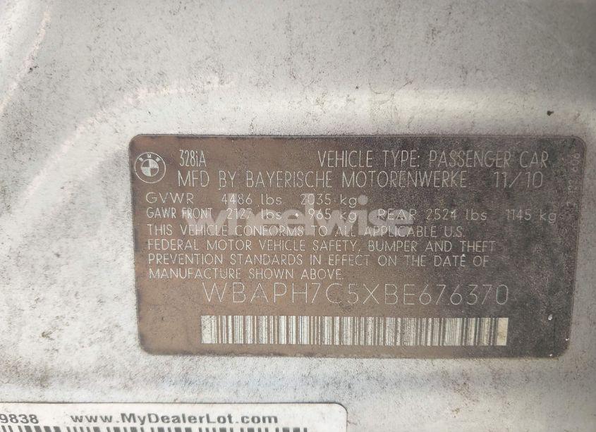 Photo 9 of 2011 Bmw 328i (VIN WBAPH7C5XBE676370)