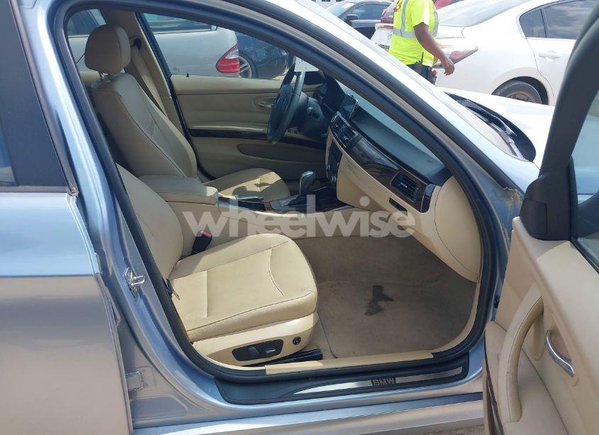 Photo 5 of 2011 Bmw 328i (VIN WBAPH7G51BNN06232)