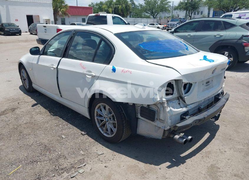 Photo 3 of 2010 Bmw 328i (VIN WBAPH7G55ANM49676)