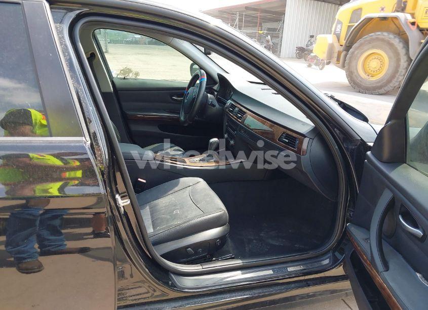 Photo 5 of 2011 Bmw 328i (VIN WBAPH7G55BNM59450)