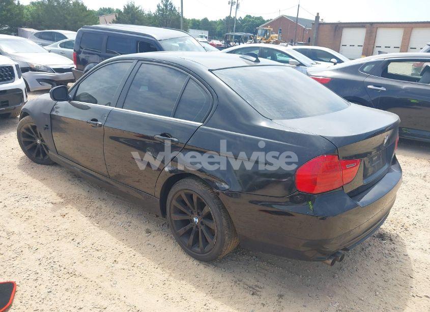 Photo 3 of 2011 Bmw 328i (VIN WBAPH7G57BNM55836)