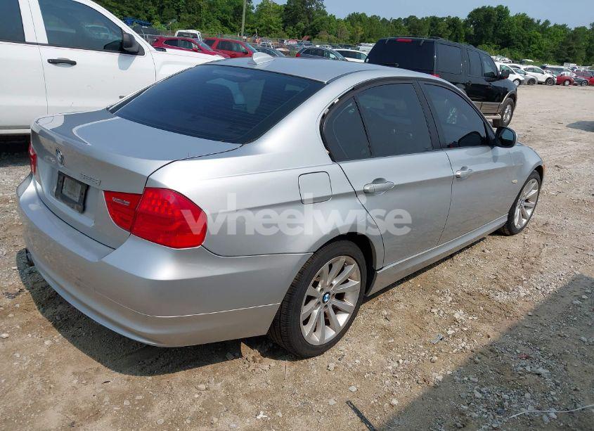 Photo 4 of 2011 Bmw 328i (VIN WBAPH7G57BNN06011)