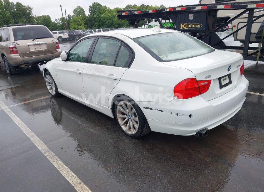 Photo 3 of 2011 Bmw 328i (VIN WBAPH7G58BNM55876)