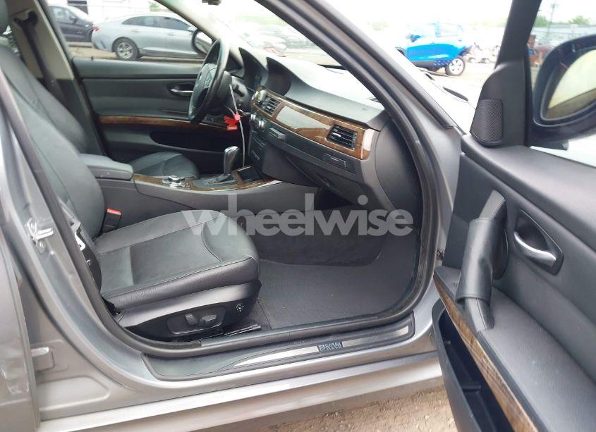 Photo 5 of 2009 Bmw 328i XDRIVE (VIN WBAPK535X9A646048)