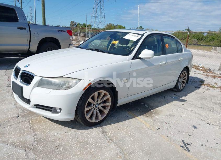 Photo 2 of 2011 Bmw 328i XDRIVE (VIN WBAPK5C51BF122022)