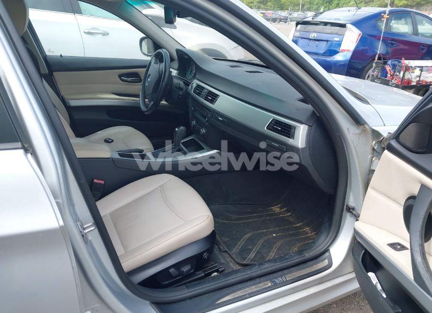 Photo 5 of 2011 Bmw 328i XDRIVE (VIN WBAPK5C57BA995965)