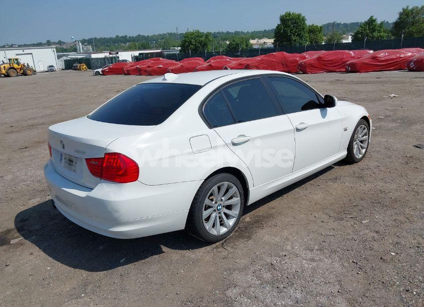 Photo 4 of 2011 Bmw 328i XDRIVE (VIN WBAPK5C58BF124382)