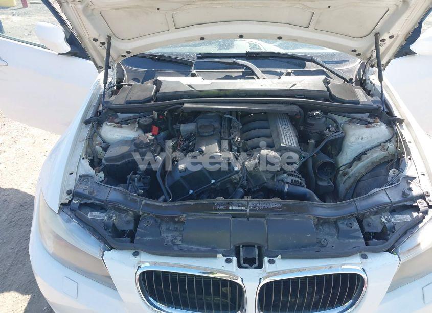 Photo 10 of 2011 Bmw 328i XDRIVE (VIN WBAPK5G52BNN51640)