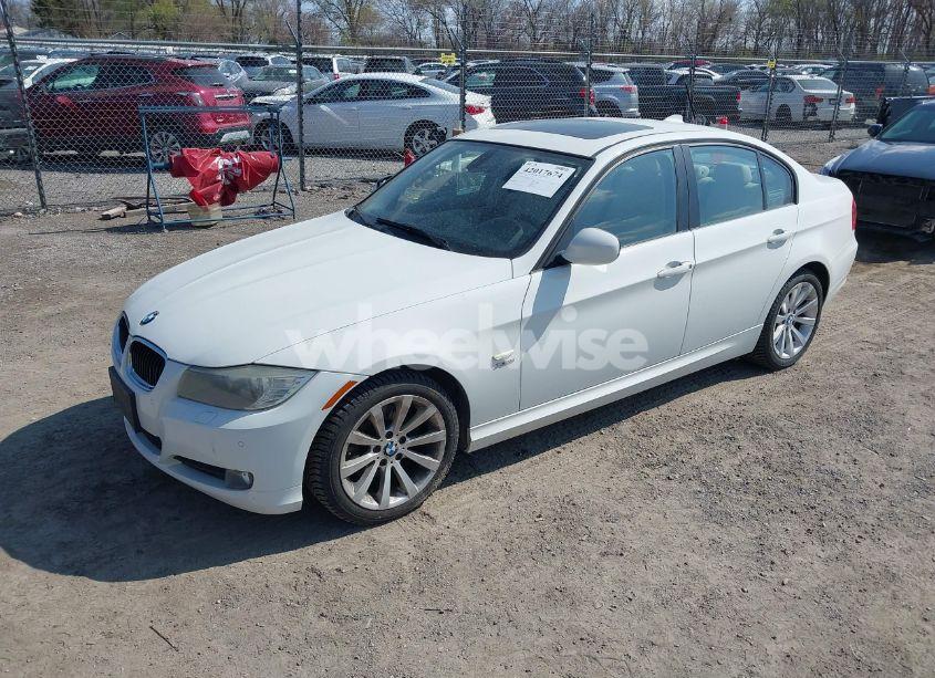 Photo 2 of 2011 Bmw 328i XDRIVE (VIN WBAPK5G52BNN51640)