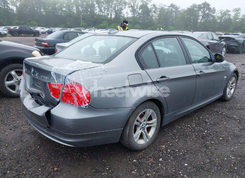 Photo 4 of 2011 Bmw 328i XDRIVE (VIN WBAPK5G56BNN30421)