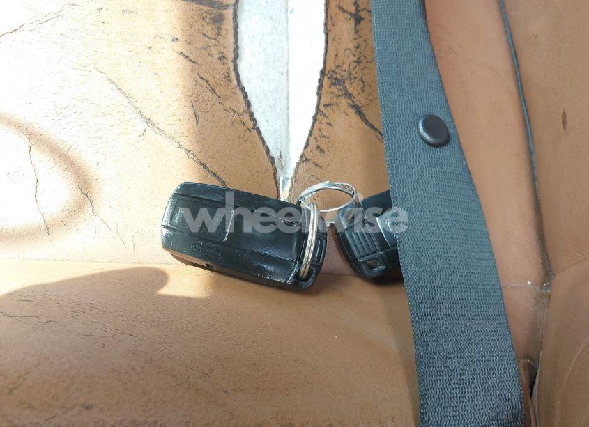 Photo 11 of 2009 Bmw 328i XDRIVE (VIN WBAPK73519A457574)