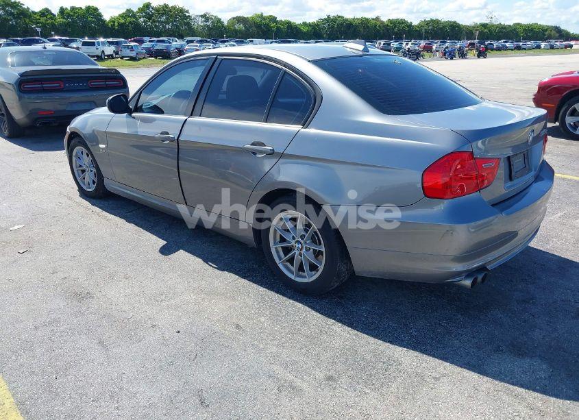 Photo 3 of 2010 Bmw 328i XDRIVE (VIN WBAPK7C51AA458762)