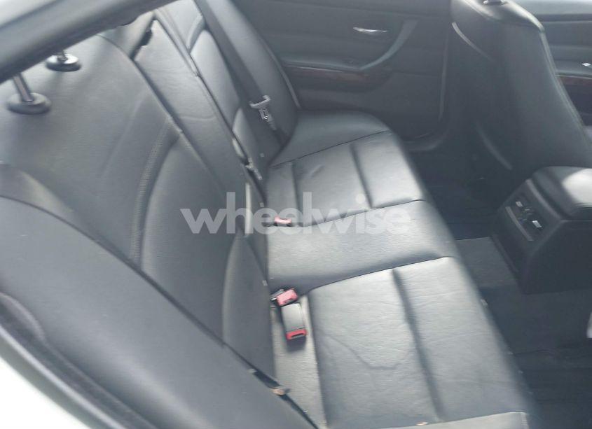 Photo 8 of 2010 Bmw 328i XDRIVE (VIN WBAPK7C54AA461090)