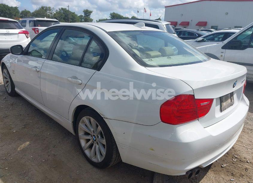 Photo 3 of 2011 Bmw 328i XDRIVE (VIN WBAPK7C55BA972678)
