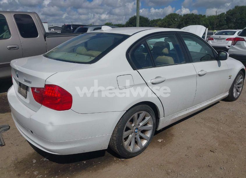 Photo 4 of 2011 Bmw 328i XDRIVE (VIN WBAPK7C55BA972678)