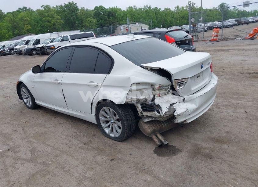 Photo 3 of 2011 Bmw 328i XDRIVE (VIN WBAPK7C55BA973507)