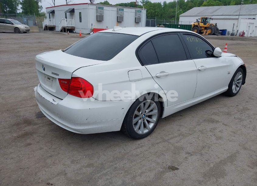 Photo 4 of 2011 Bmw 328i XDRIVE (VIN WBAPK7C55BA973507)