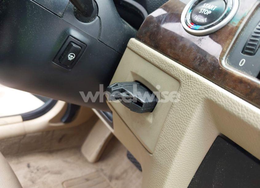 Photo 11 of 2010 Bmw 328i XDRIVE (VIN WBAPK7C58AA458502)