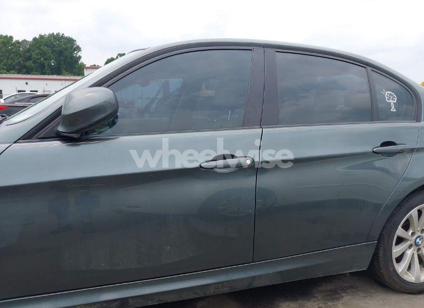 Photo 14 of 2010 Bmw 328i XDRIVE (VIN WBAPK7C58AA458502)