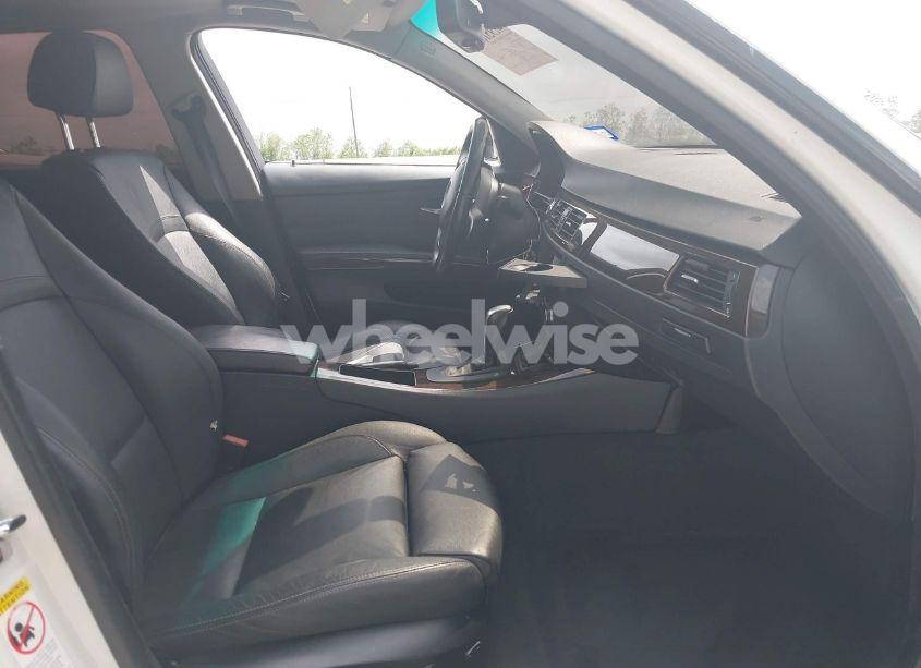 Photo 5 of 2009 Bmw 335i N/A (VIN WBAPM73569E191715)