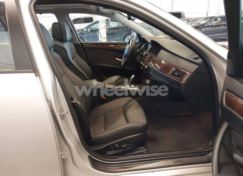 Photo 5 of 2010 Bmw 535i XDRIVE (VIN WBAPT7C55AC237067)