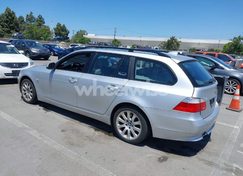 Photo 3 of 2010 Bmw 535i XDRIVE (VIN WBAPT7C55AC237585)