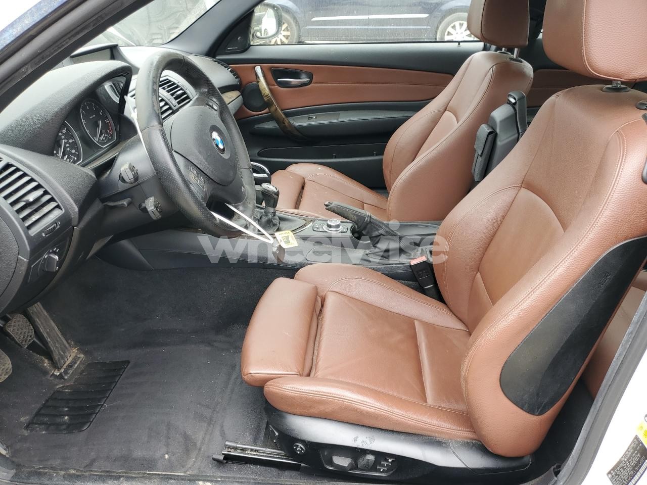 Photo 7 of 2011 BMW 135 I (VIN WBAUC9C57BVM11211)