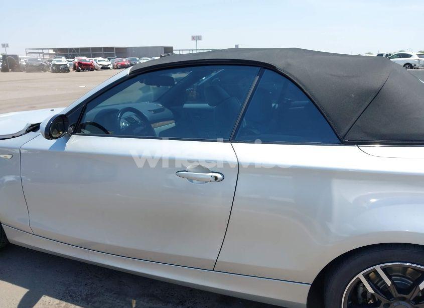 Photo 14 of 2009 Bmw 128i (VIN WBAUL73579VJ77120)