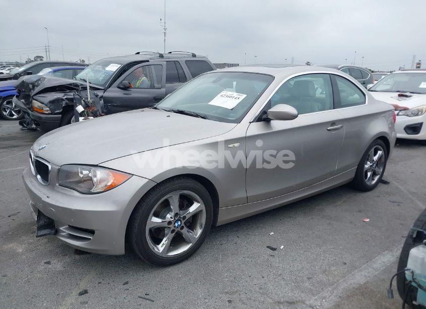 Photo 2 of 2009 Bmw 128i (VIN WBAUP93599VF48622)
