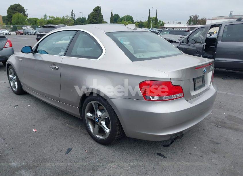Photo 3 of 2009 Bmw 128i (VIN WBAUP93599VF48622)