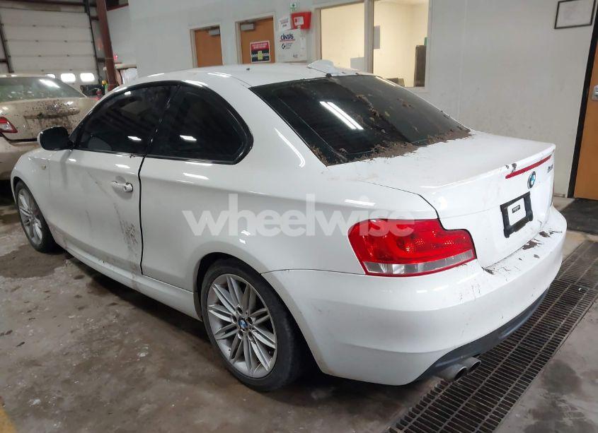 Photo 3 of 2013 Bmw 128i (VIN WBAUP9C55DVS95644)