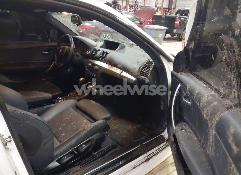 Photo 5 of 2013 Bmw 128i (VIN WBAUP9C55DVS95644)