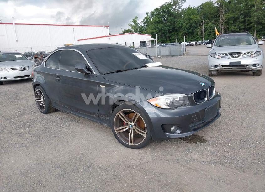 2013 Bmw 128i (VIN WBAUP9C56DVS95751) main photo
