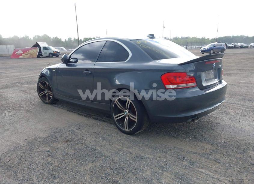 Photo 3 of 2013 Bmw 128i (VIN WBAUP9C56DVS95751)