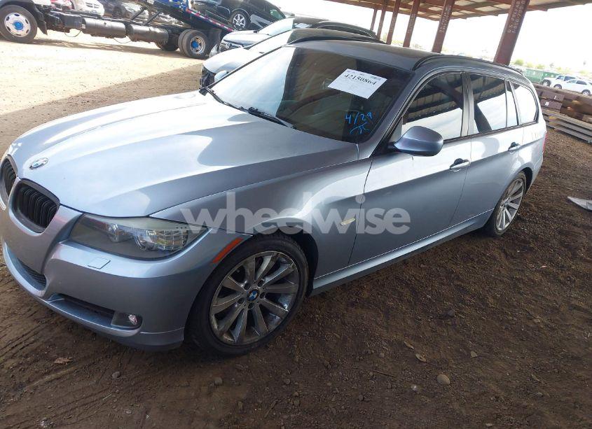 Photo 2 of 2012 Bmw 328i (VIN WBAUT9C59CA192292)