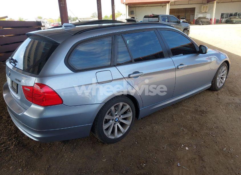 Photo 4 of 2012 Bmw 328i (VIN WBAUT9C59CA192292)