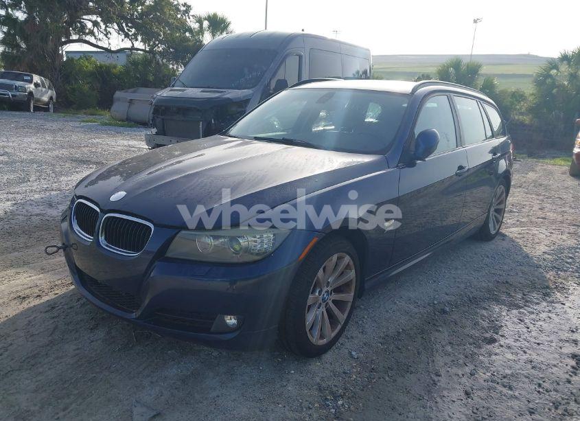 Photo 2 of 2011 Bmw 328i XDRIVE (VIN WBAUU3C50BA542420)