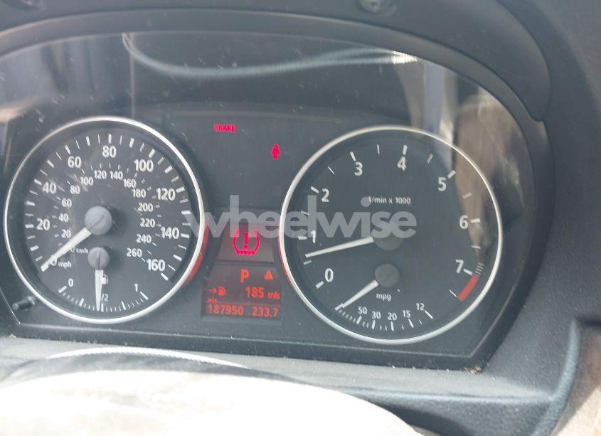 Photo 16 of 2006 Bmw 325i N/A (VIN WBAVB13526KX49454)