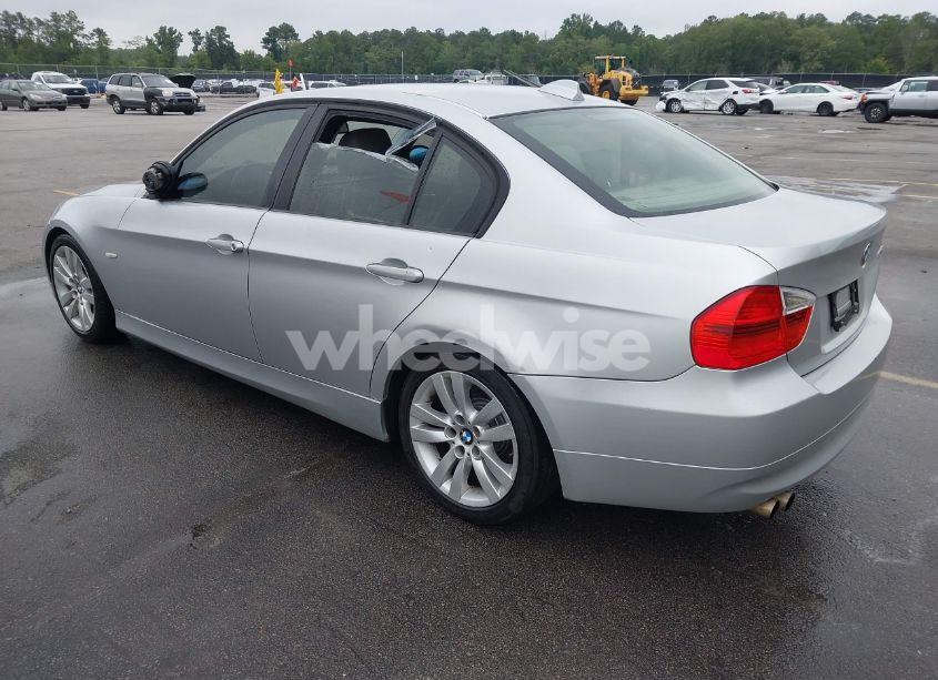 Photo 3 of 2006 Bmw 325i N/A (VIN WBAVB13556K000616)
