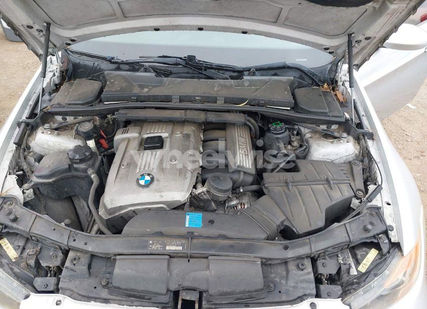 Photo 10 of 2006 Bmw 325i N/A (VIN WBAVB13586KR56737)