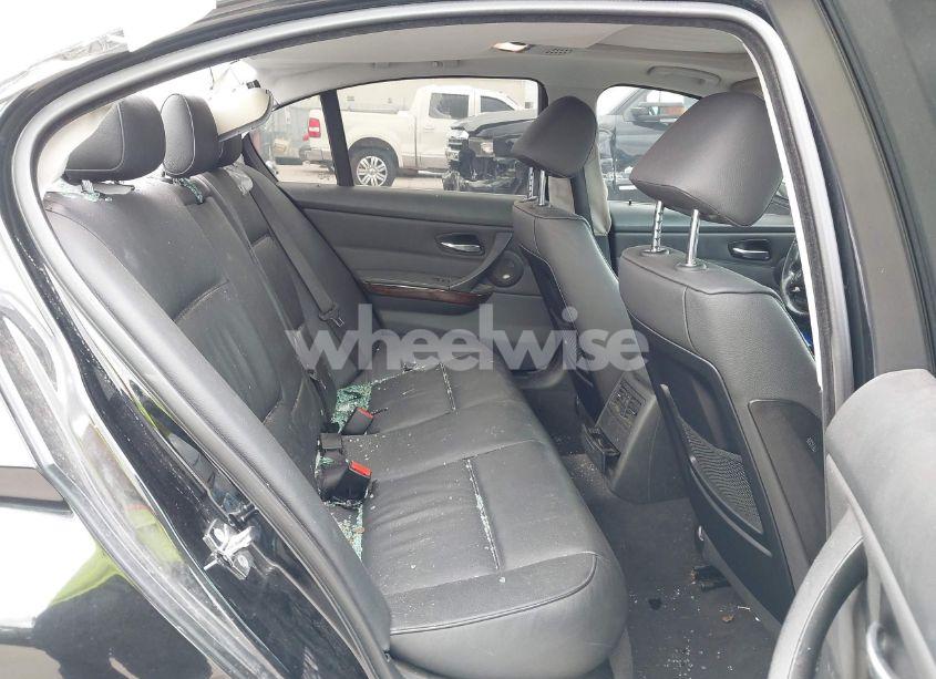 Photo 8 of 2006 Bmw 330i N/A (VIN WBAVB33506PS05596)