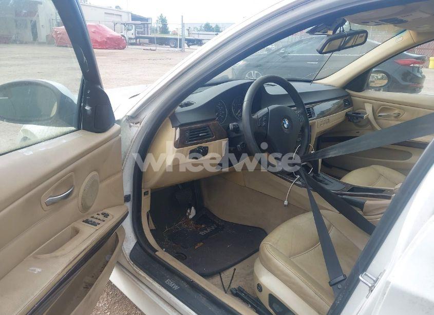 Photo 5 of 2006 Bmw 330i N/A (VIN WBAVB33526PS18608)