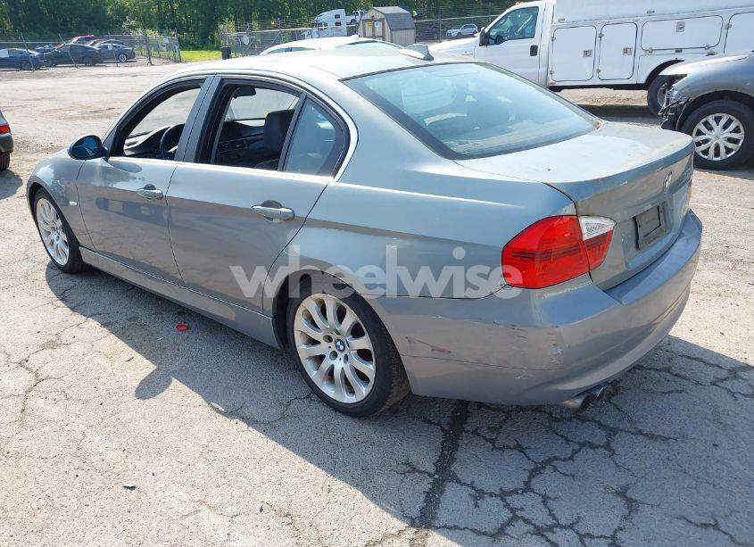 Photo 3 of 2006 Bmw 330i N/A (VIN WBAVB33576PS15865)