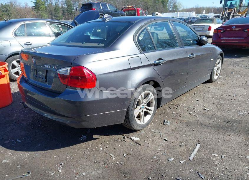 Photo 4 of 2008 Bmw 328xi (VIN WBAVC93518K043073)