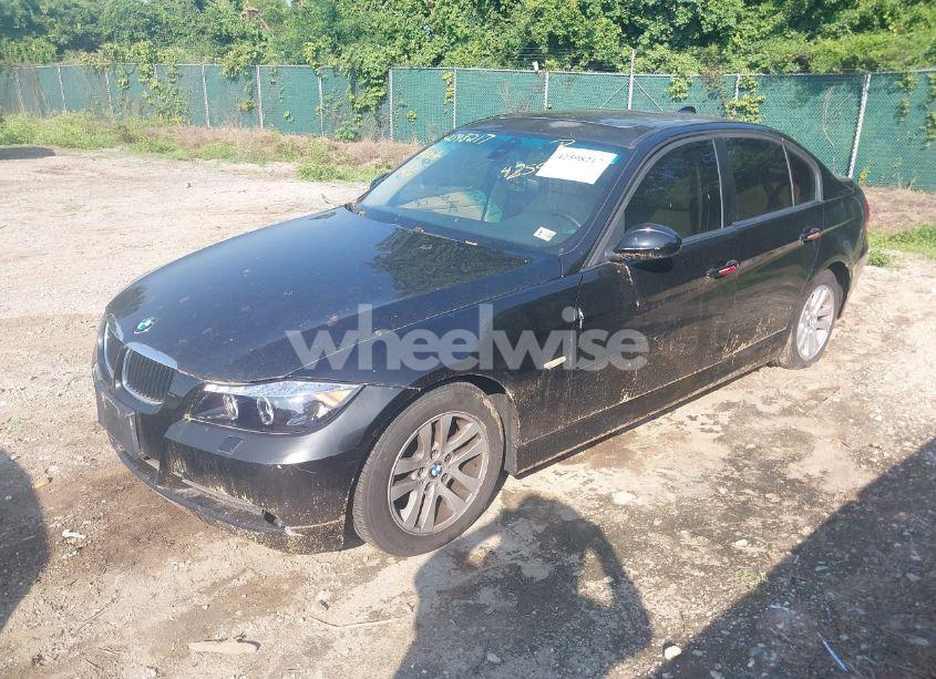 Photo 2 of 2007 Bmw 328xi (VIN WBAVC93547KX59108)