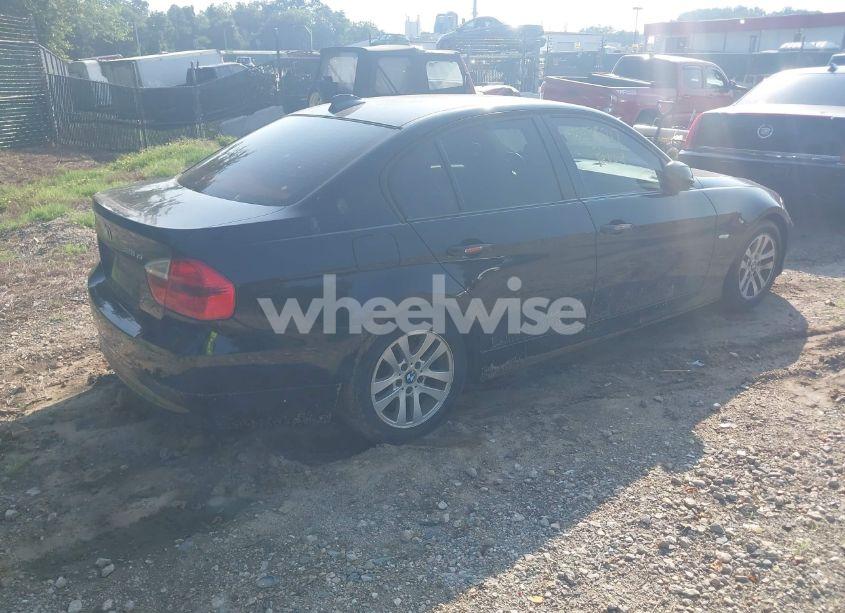 Photo 4 of 2007 Bmw 328xi (VIN WBAVC93547KX59108)