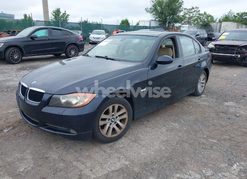 Photo 2 of 2007 Bmw 328xi (VIN WBAVC93567K035078)